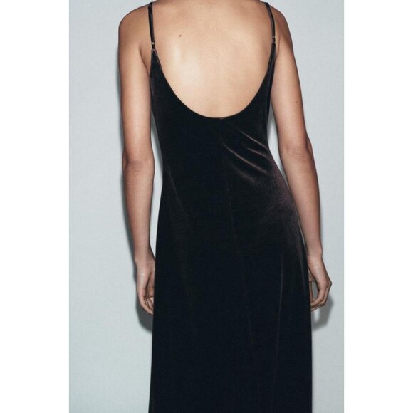 ZARA LONG VELVET DRESS - Picture 4 of 9